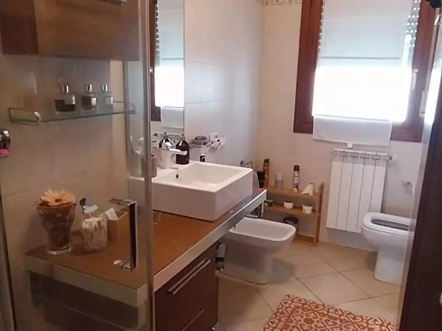 Immagine 19 di Appartamento in vendita  a Calci