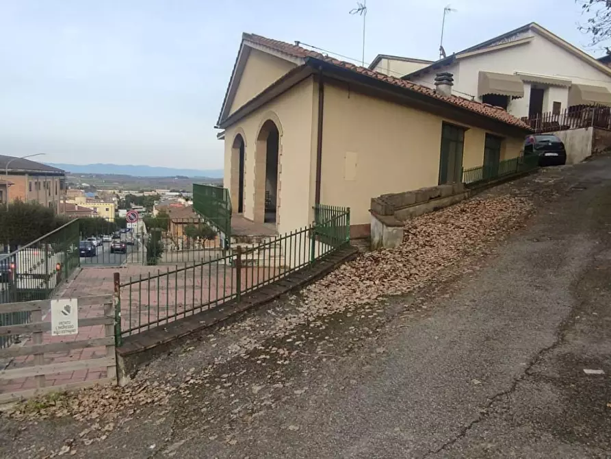 Immagine 2 di Terratetto in vendita  a Sinalunga