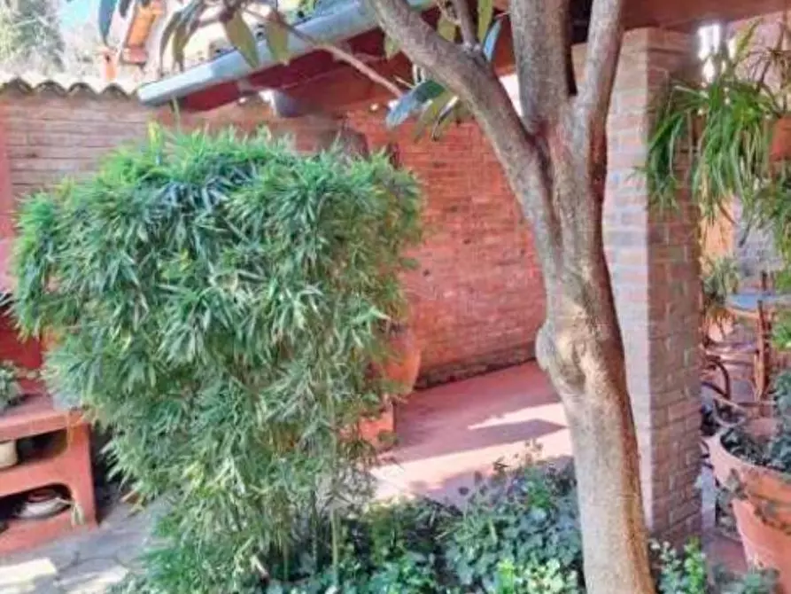 Immagine 2 di Appartamento in vendita  a Montalto Pavese