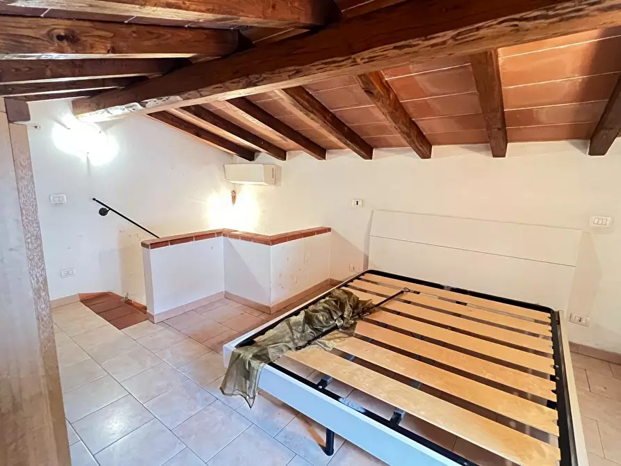 Immagine 35 di Terratetto in vendita  a Massa