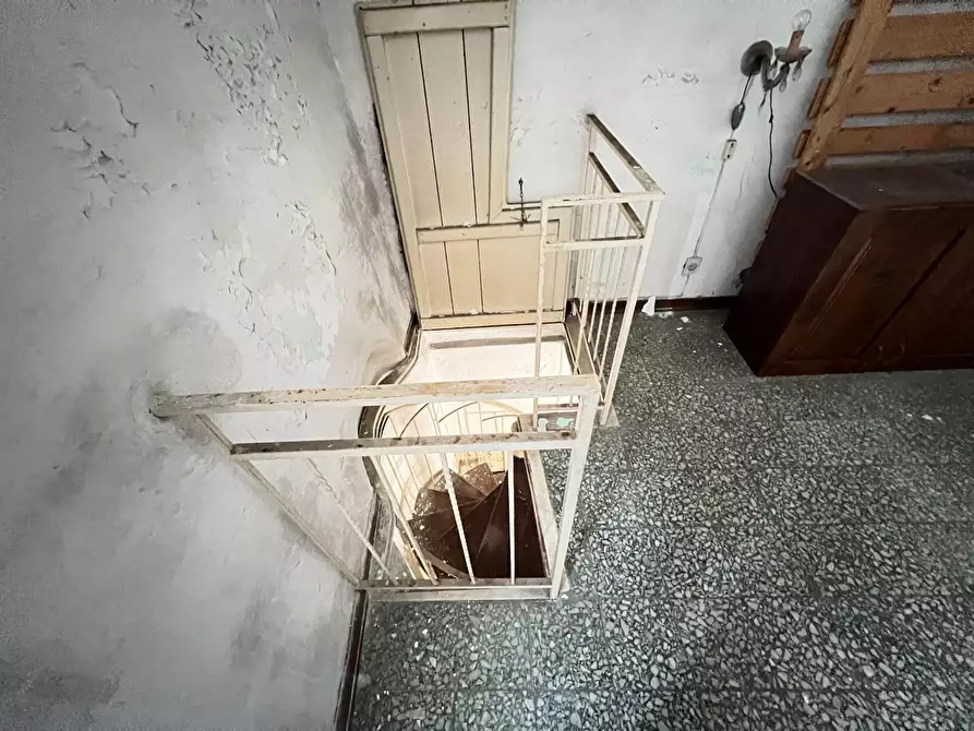 Immagine 8 di Terratetto in vendita  a Massa