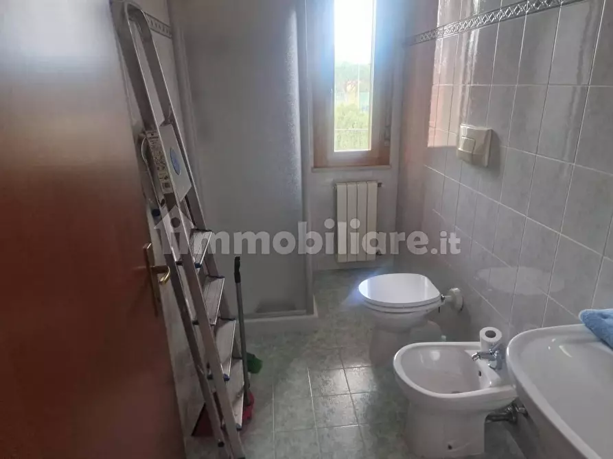 Immagine 10 di Appartamento in vendita  a Pisa