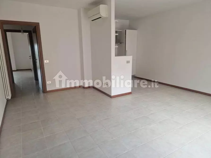 Immagine 5 di Appartamento in vendita  a Pisa