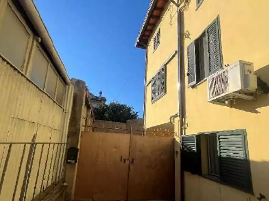 Immagine 1 di Appartamento in vendita  a Massarosa