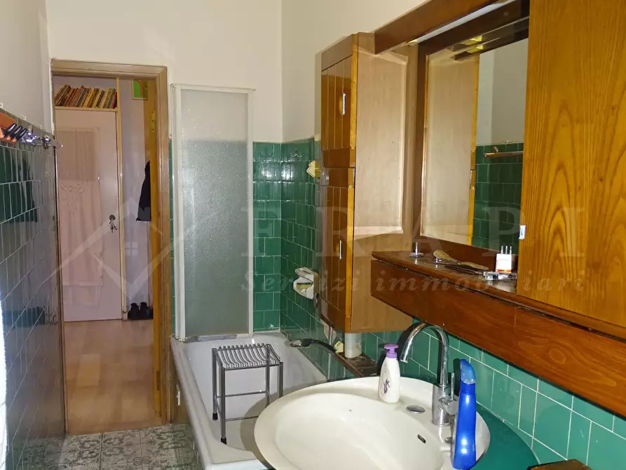 Immagine 16 di Mansarda in vendita  a Agliana