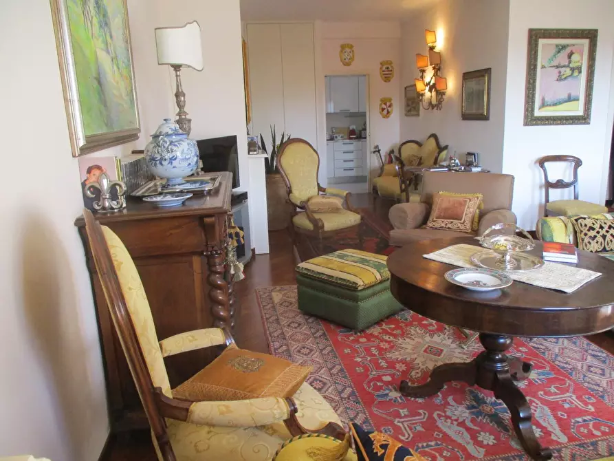 Immagine 15 di Appartamento in vendita  a Pontedera