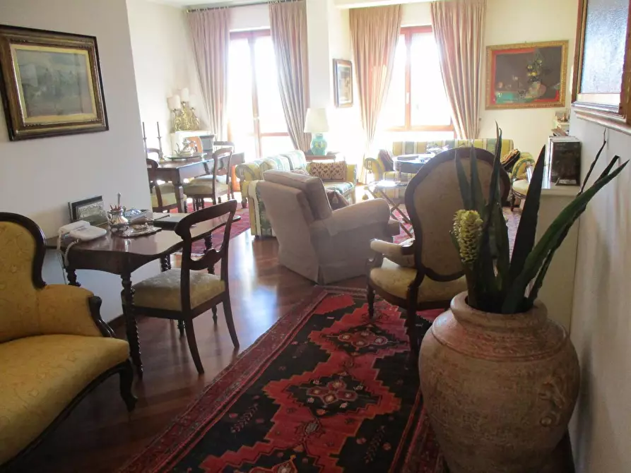 Immagine 8 di Appartamento in vendita  a Pontedera