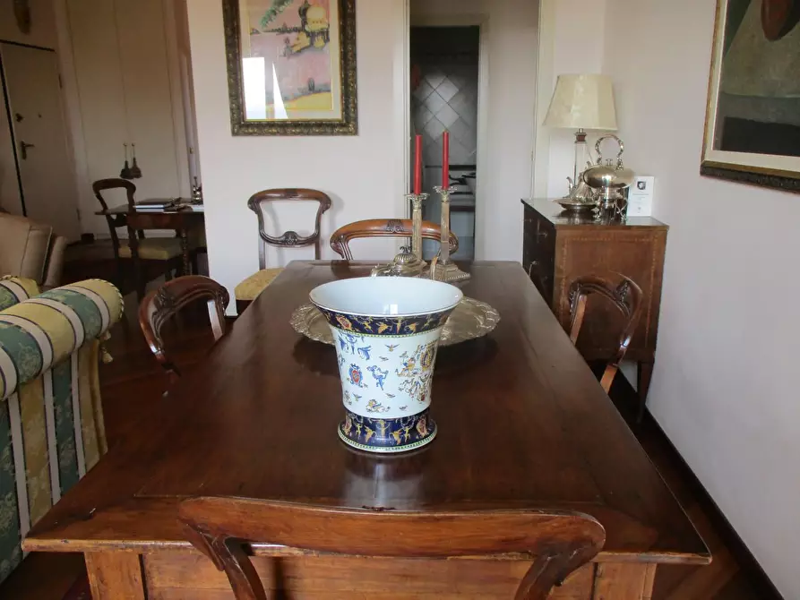 Immagine 11 di Appartamento in vendita  a Pontedera