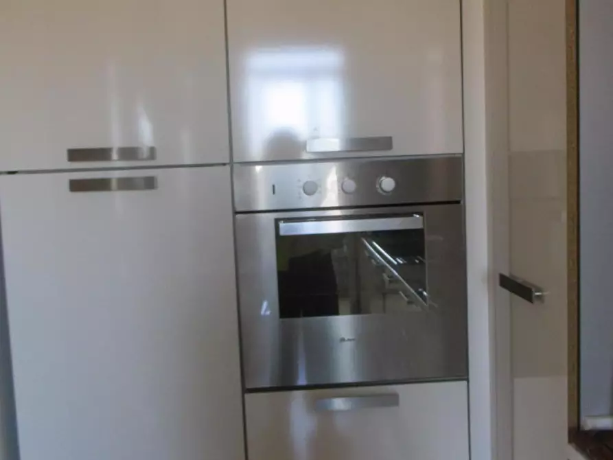 Immagine 32 di Appartamento in vendita  a Pontedera