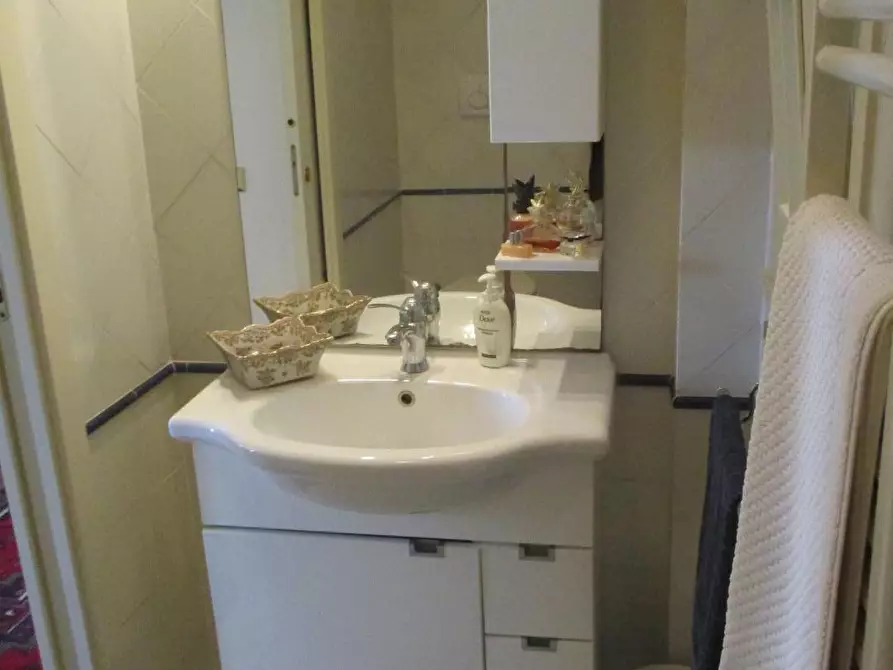 Immagine 29 di Appartamento in vendita  a Pontedera