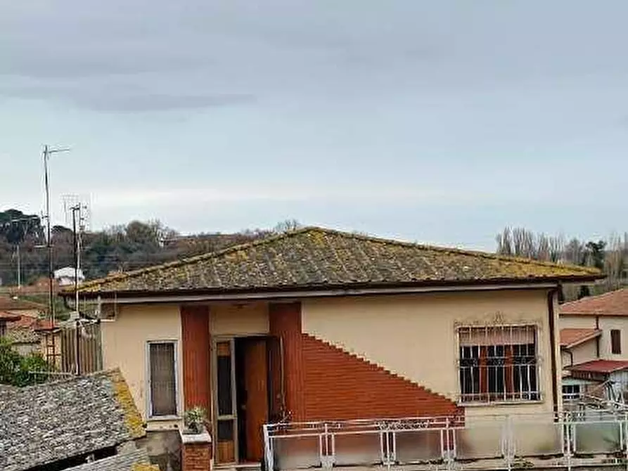 Immagine 1 di Appartamento in vendita  a Massarosa