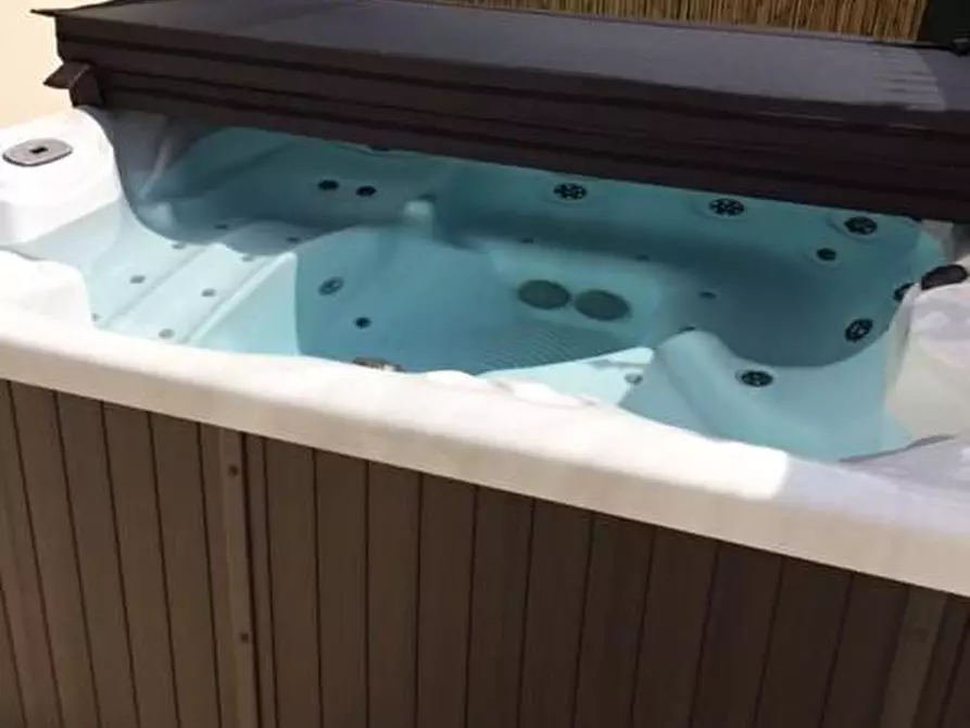 Immagine 5 di Villa in affitto  a Forte Dei Marmi