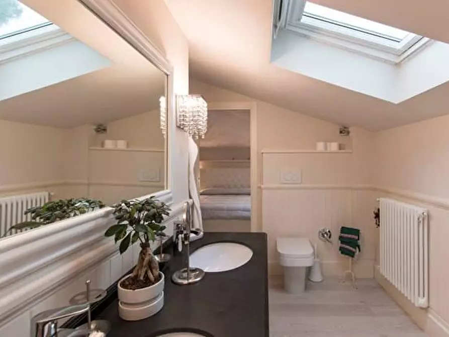 Immagine 31 di Villa in affitto  a Forte Dei Marmi