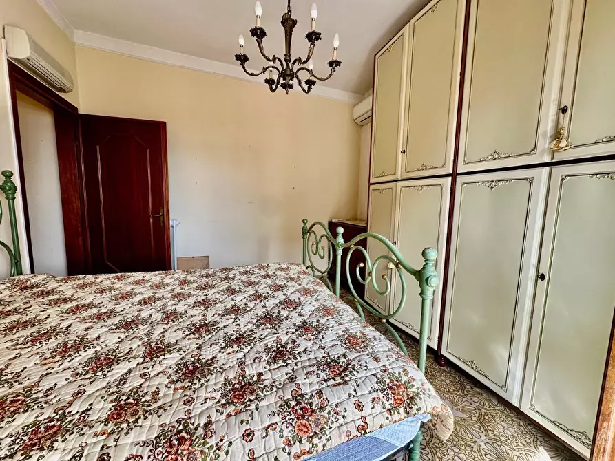 Immagine 14 di Appartamento in vendita  a Carrara