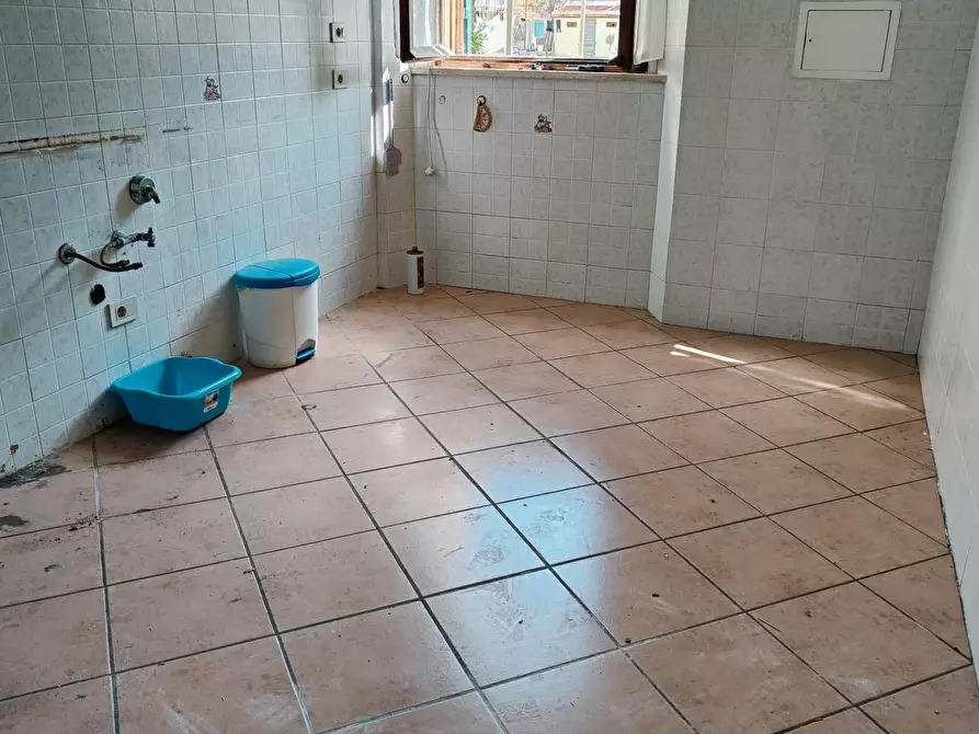 Immagine 6 di Appartamento in vendita  a Livorno