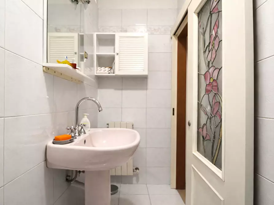 Immagine 16 di Appartamento in vendita  a Pisa