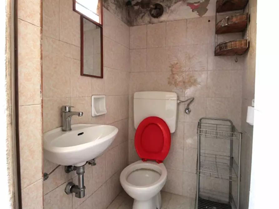 Immagine 8 di Appartamento in vendita  a Pisa