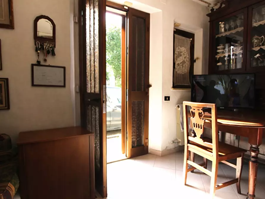 Immagine 2 di Appartamento in vendita  a Pisa