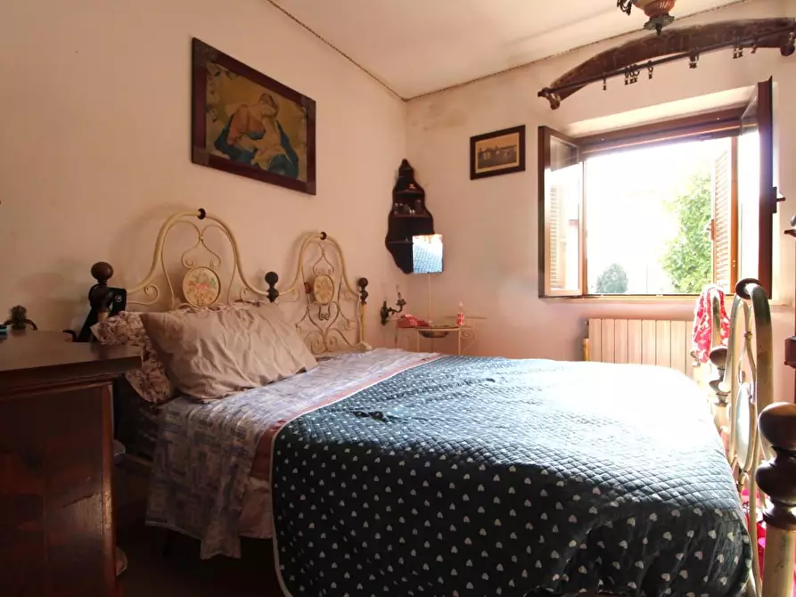 Immagine 17 di Appartamento in vendita  a Pisa