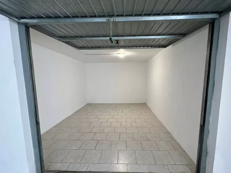 Immagine 17 di Appartamento in vendita  a Montelupo Fiorentino