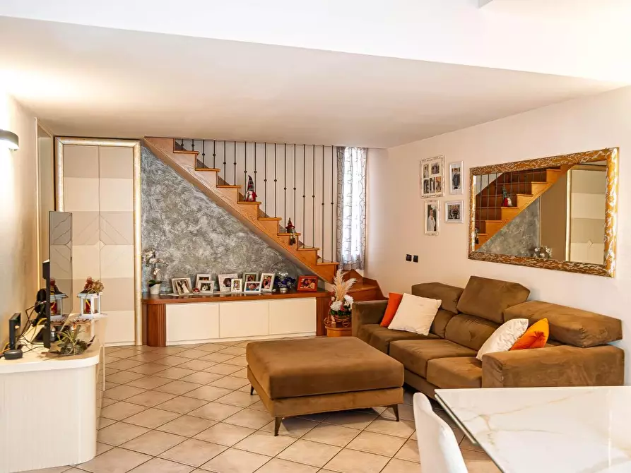 Immagine 2 di Appartamento in vendita  a San Miniato