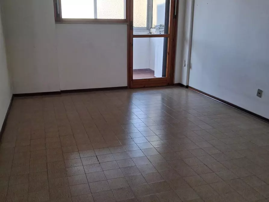 Immagine 7 di Appartamento in vendita  a Livorno