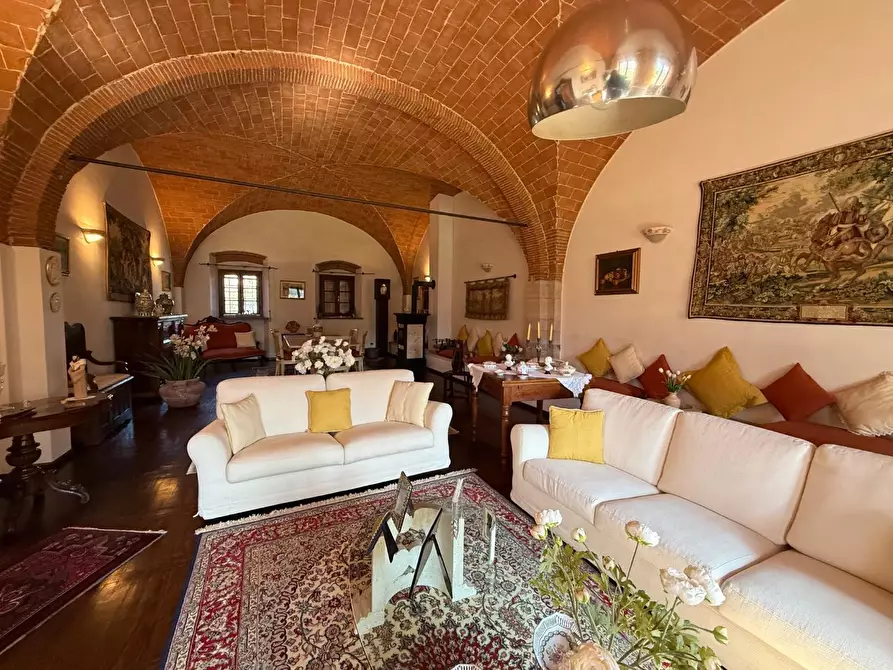 Immagine 21 di Rustico / casale in vendita  a San Giuliano Terme