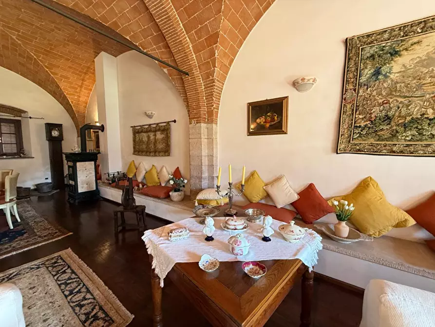 Immagine 10 di Rustico / casale in vendita  a San Giuliano Terme