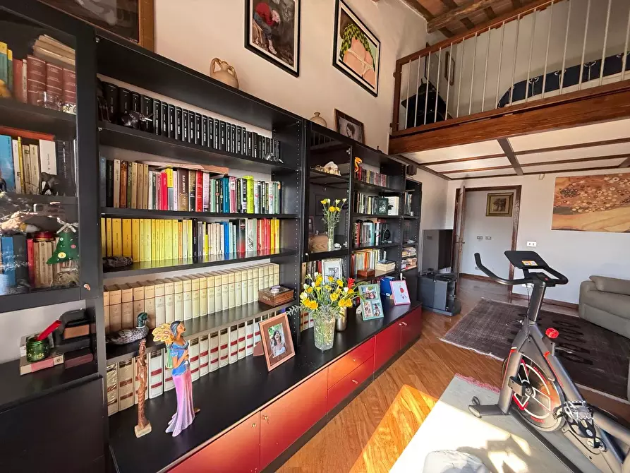 Immagine 31 di Rustico / casale in vendita  a San Giuliano Terme