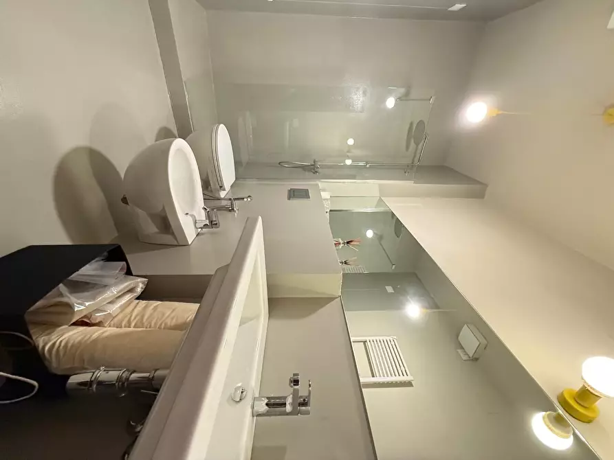 Immagine 46 di Rustico / casale in vendita  a San Giuliano Terme