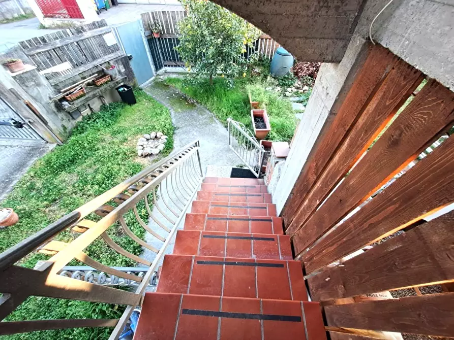 Immagine 23 di Appartamento in vendita  a Massa