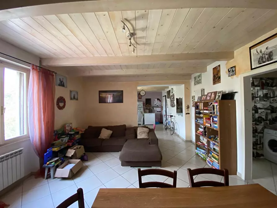 Immagine 6 di Appartamento in vendita  a Livorno