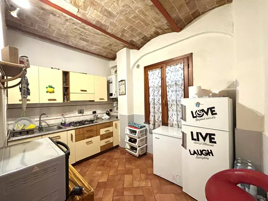 Immagine 3 di Appartamento in vendita  a Terricciola