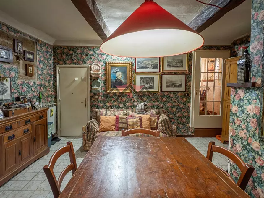 Immagine 2 di Appartamento in vendita  a Pomarance