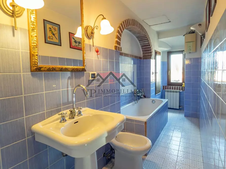 Immagine 14 di Appartamento in vendita  a Pomarance