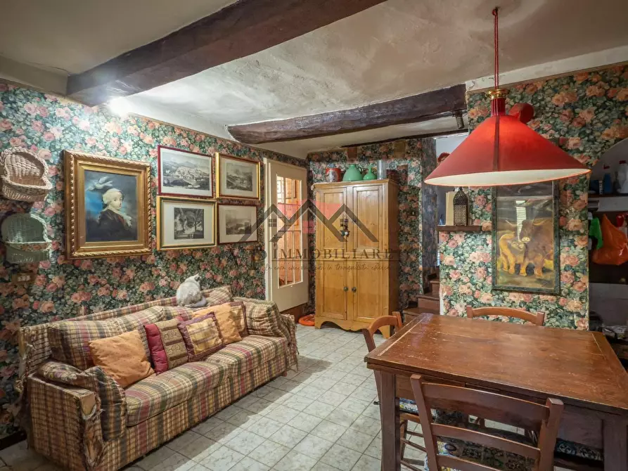 Immagine 3 di Appartamento in vendita  a Pomarance