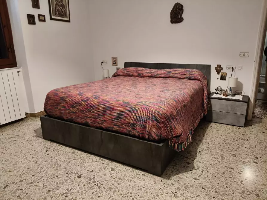 Immagine 10 di Appartamento in vendita  a Seravezza