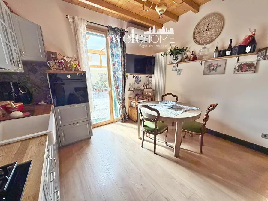 Immagine 34 di Terratetto in vendita  a Campi Bisenzio