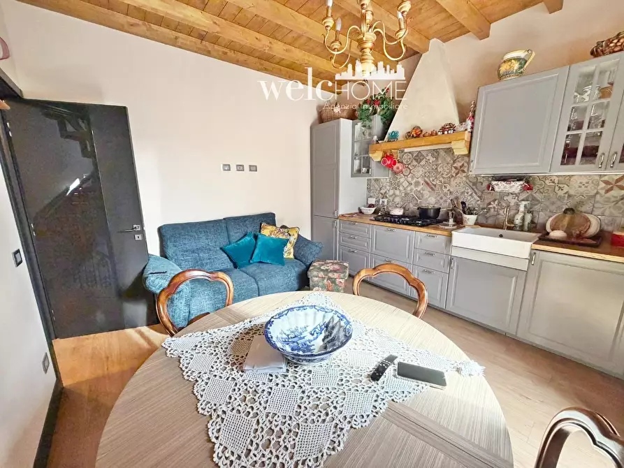 Immagine 30 di Terratetto in vendita  a Campi Bisenzio