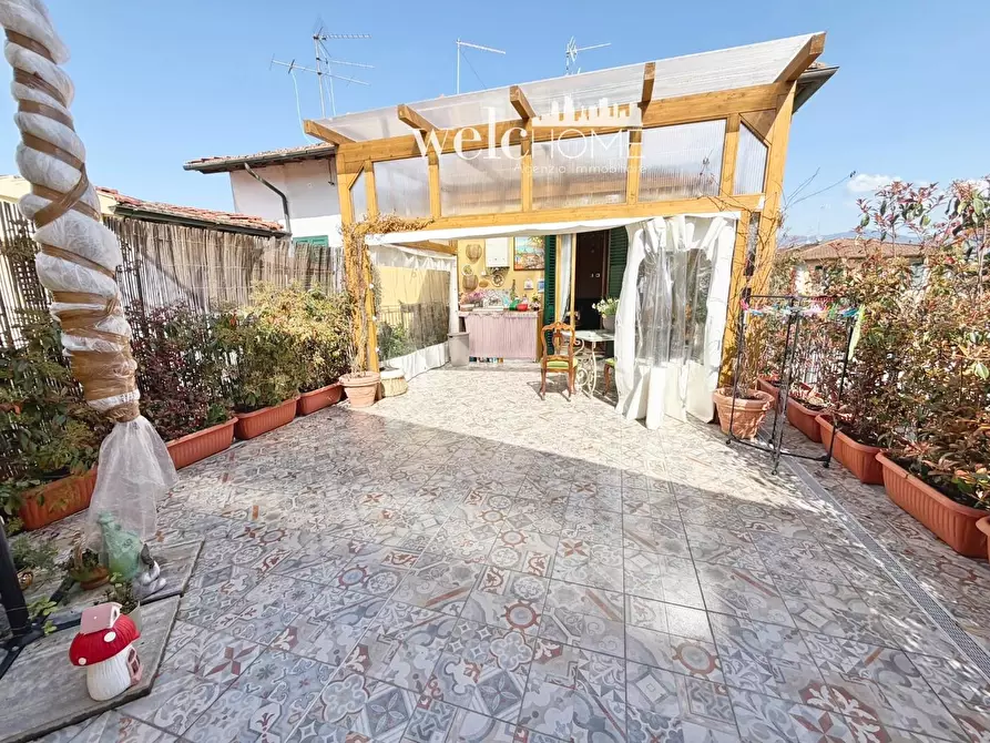 Immagine 24 di Terratetto in vendita  a Campi Bisenzio