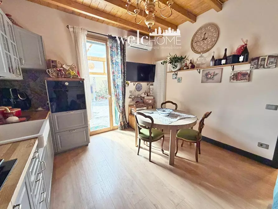 Immagine 33 di Terratetto in vendita  a Campi Bisenzio