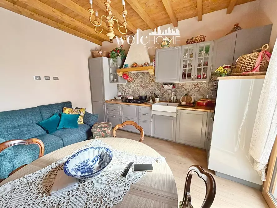 Immagine 7 di Terratetto in vendita  a Campi Bisenzio