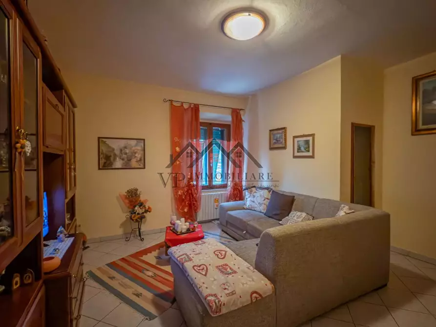 Immagine 3 di Appartamento in vendita  a Pomarance