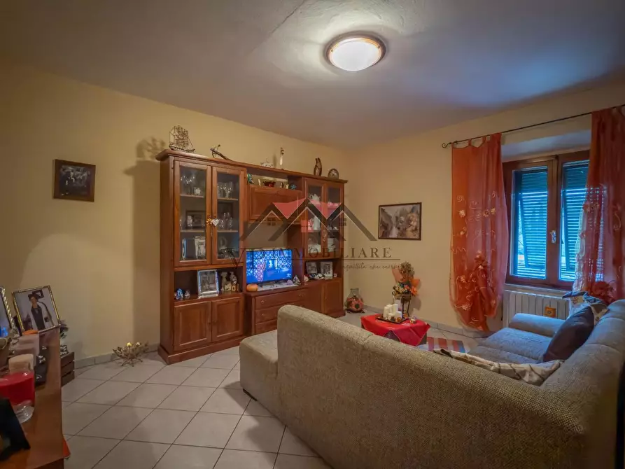 Immagine 1 di Appartamento in vendita  a Pomarance