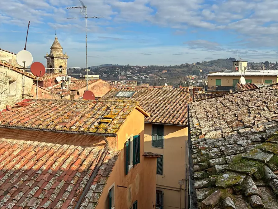 Immagine 22 di Appartamento in vendita  a Poggibonsi