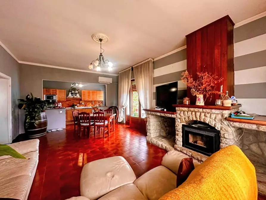 Immagine 1 di Appartamento in vendita  a Coreglia Antelminelli