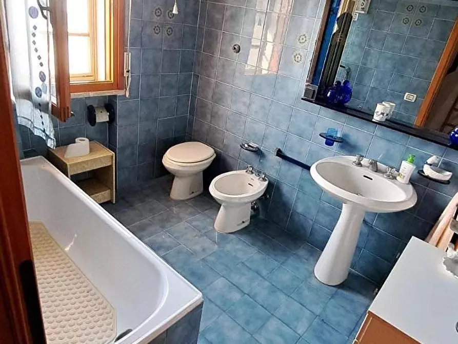 Immagine 11 di Terratetto in vendita  a Rosignano Marittimo