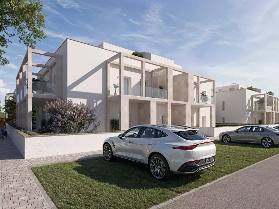 Immagine 1 di Appartamento in vendita  a Pisa