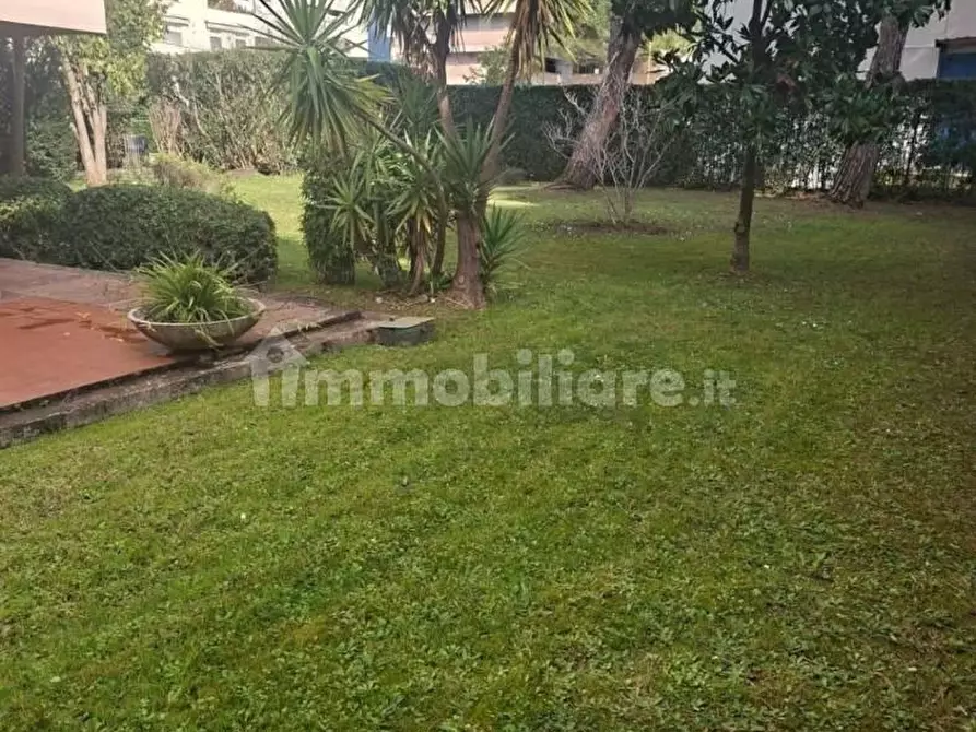 Immagine 8 di Appartamento in vendita  a Pisa