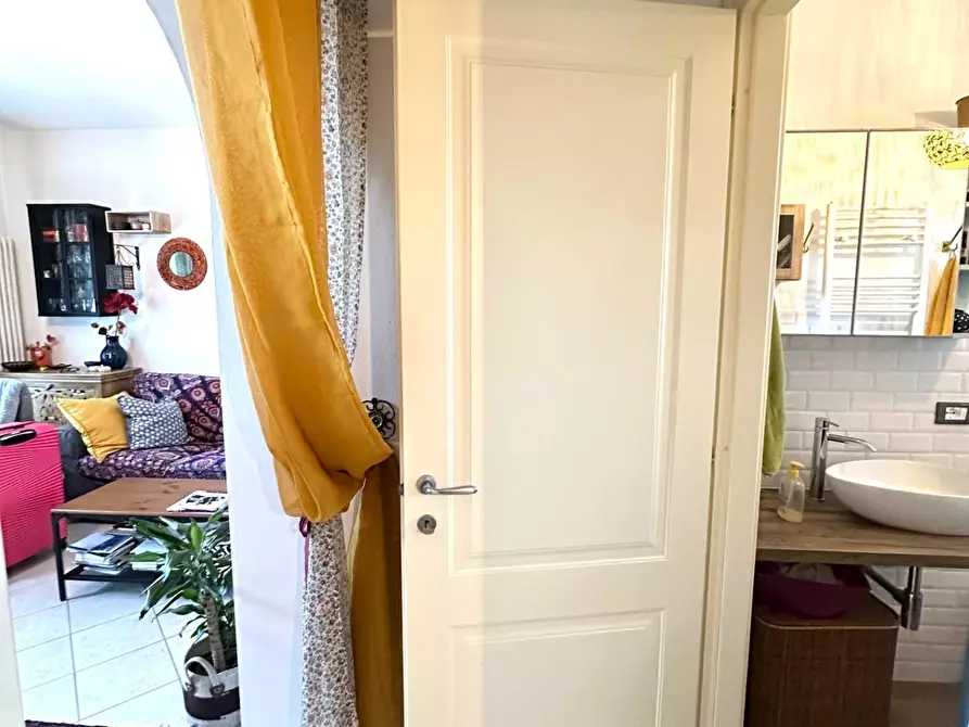 Immagine 26 di Appartamento in vendita  a Cascina